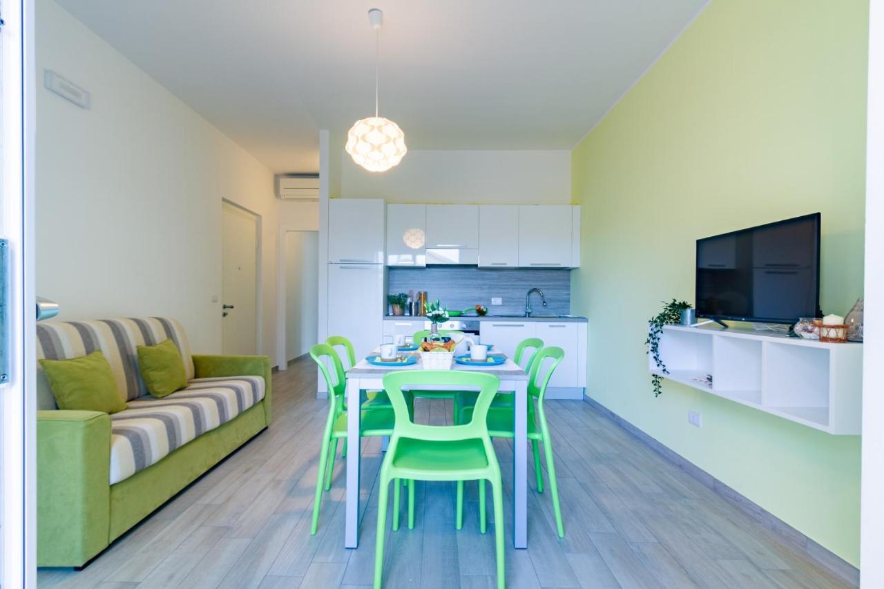 Апартаменты Giada 1P - Palazzina Laura Myho Casa Торторето Экстерьер фото
